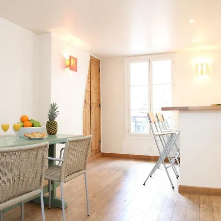 Private Apartment - Eiffel Tower - Rue Cler Area