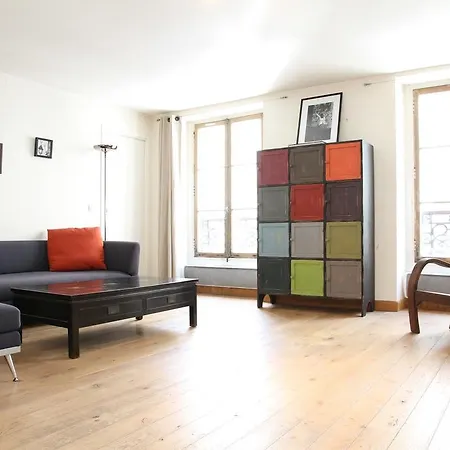 Private Apartment - Eiffel Tower - Rue Cler Area